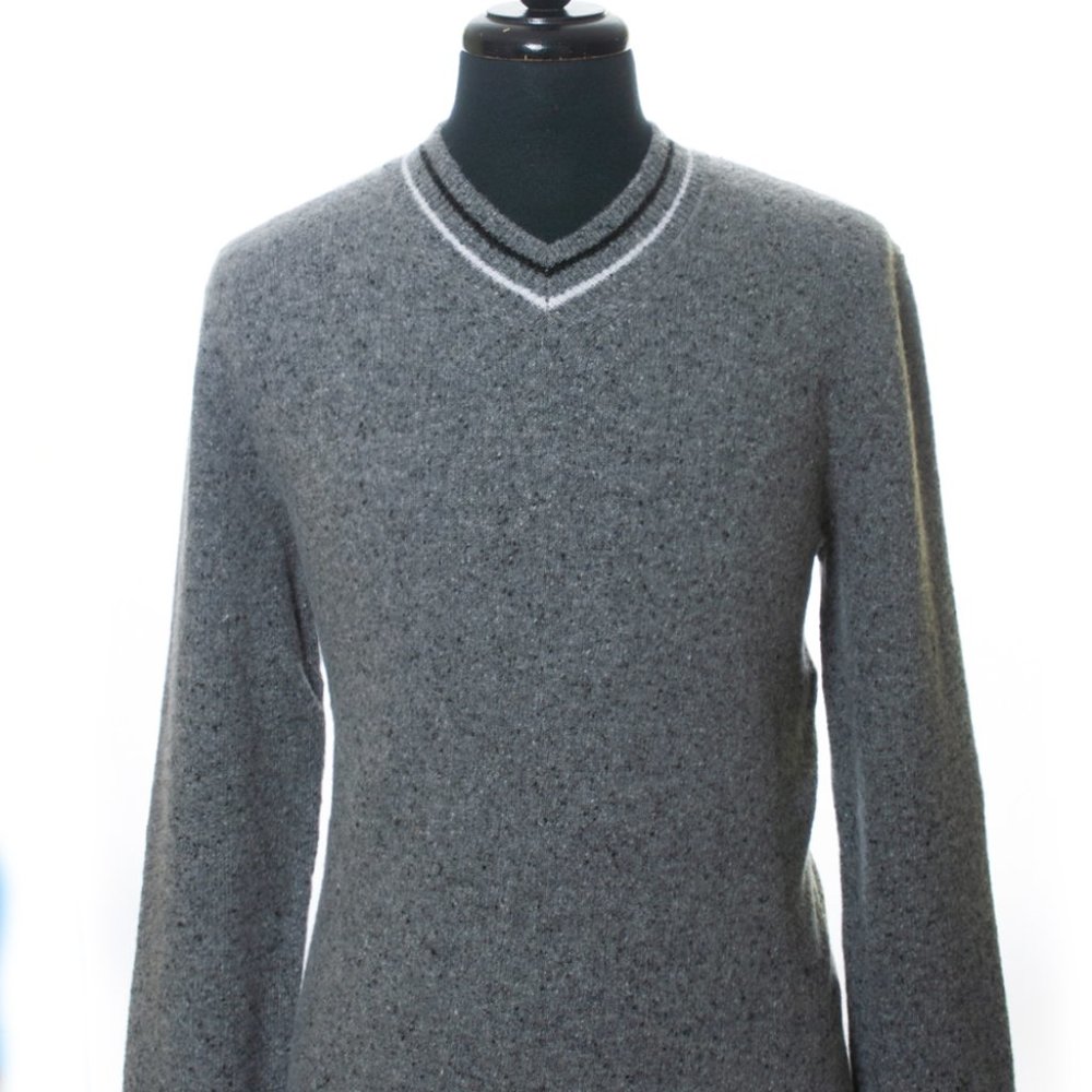 ZZegna NWT Grey Cashmere Blend V-Neck Sweater